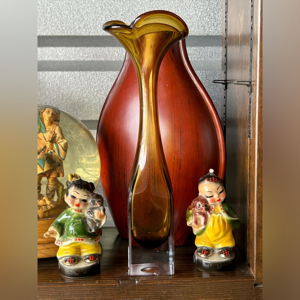 Vintage Bo Borgstrom Aseda Glasbruk Swung Vase Square Base -